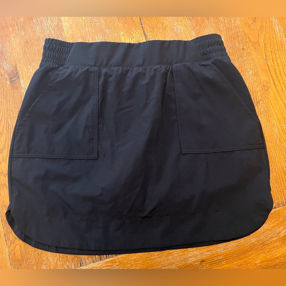 Apana black athletic skort Medium